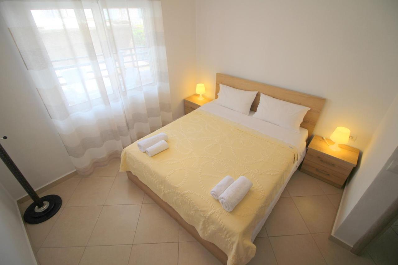 Kosta'S City Apartment Sarandë Eksteriør bilde