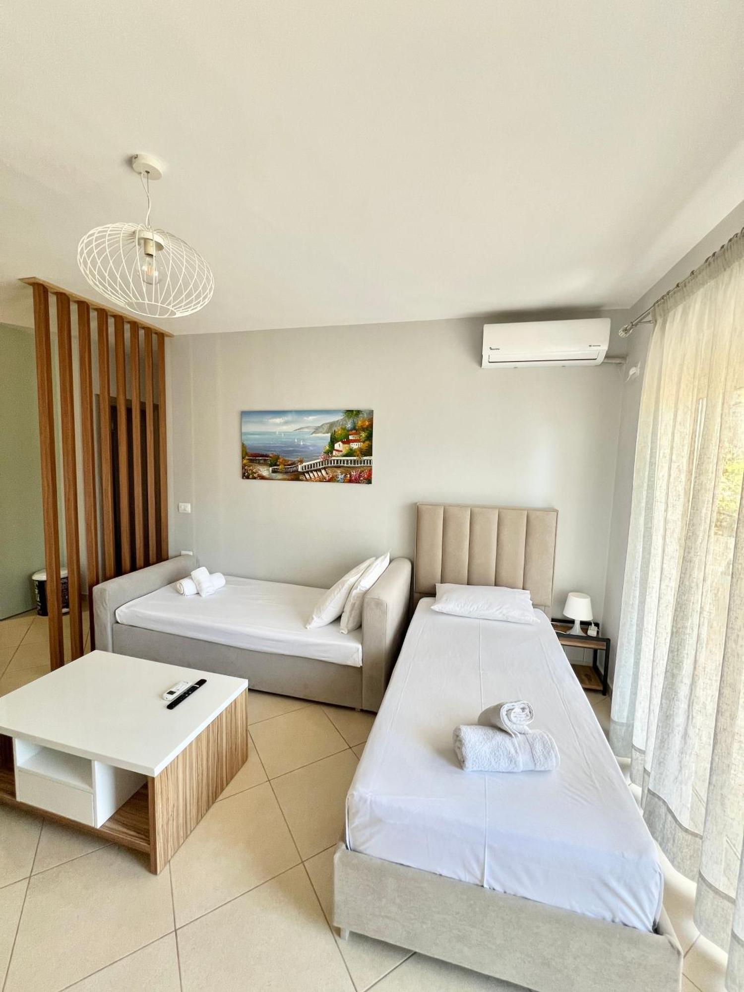 Kosta'S City Apartment Sarandë Eksteriør bilde
